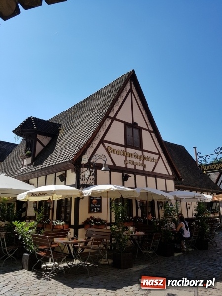 Zdjęcie w galerii na portalu naszraciborz.pl: Nauczycielka ze szkoły w Kobyli na szkoleniu w Ratyzbonie  wiadomości z regionu