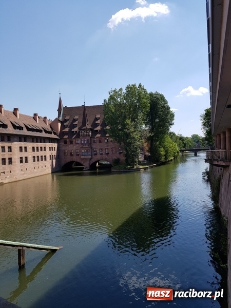 Zdjęcie w galerii na portalu naszraciborz.pl: Nauczycielka ze szkoły w Kobyli na szkoleniu w Ratyzbonie  wiadomości z regionu