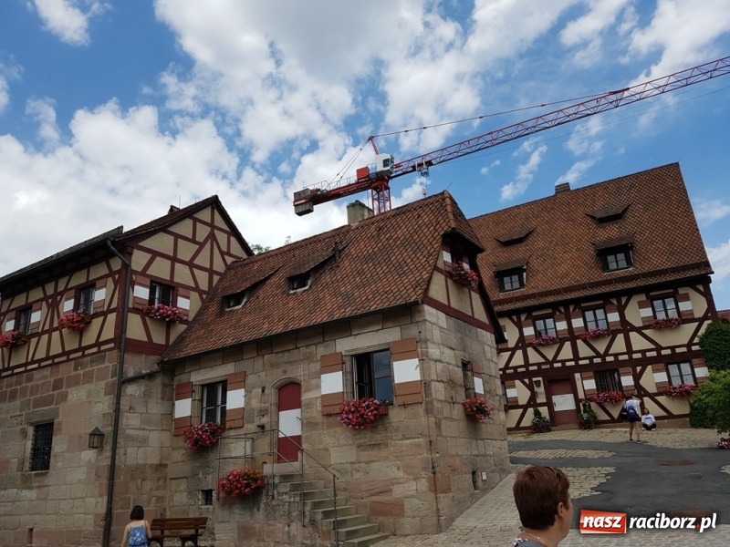 Zdjęcie w galerii na portalu naszraciborz.pl: Nauczycielka ze szkoły w Kobyli na szkoleniu w Ratyzbonie  wiadomości z regionu