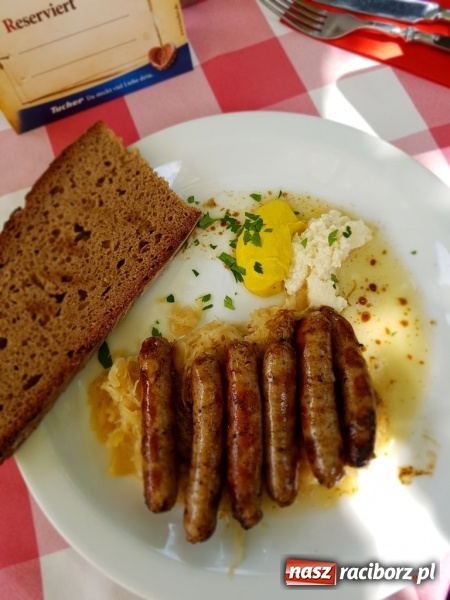 Zdjęcie w galerii na portalu naszraciborz.pl: Nauczycielka ze szkoły w Kobyli na szkoleniu w Ratyzbonie  wiadomości z regionu