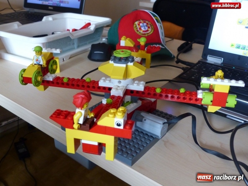 Zdjęcie w galerii na portalu naszraciborz.pl: Lato z biblioteką - w książnicy odbyły się kursy robotyki LEGO oraz modelowania przestrzennego i druku 3D wiadomości z regionu