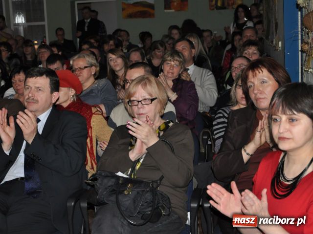 Zdjęcie w galerii na portalu naszraciborz.pl: Śpiewu uczyła ich Zapendowska wiadomości z regionu