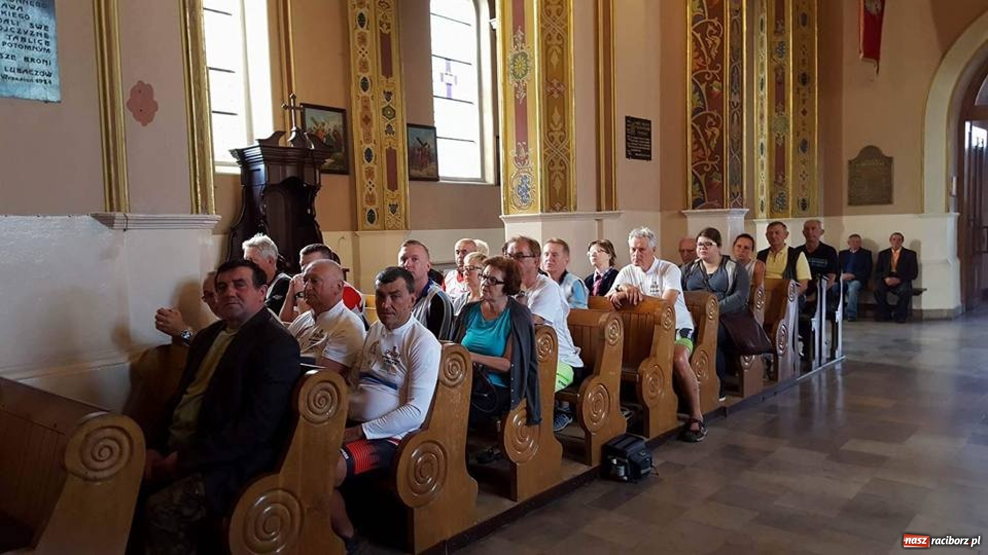 Zdjęcie w galerii na portalu naszraciborz.pl: Trwa XIX Raciborski Rajd Dookoła Polski wiadomości z regionu