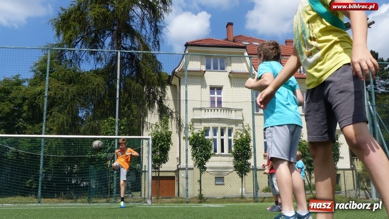 Zdjęcie w galerii na portalu naszraciborz.pl: Pamiętnik grzecznego psa w raciborskiej bibliotece wiadomości z regionu