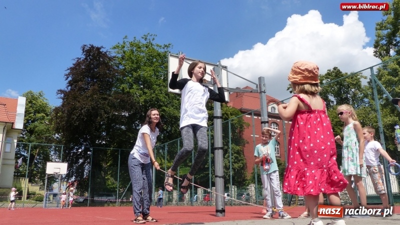 Zdjęcie w galerii na portalu naszraciborz.pl: Pamiętnik grzecznego psa w raciborskiej bibliotece wiadomości z regionu