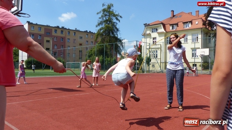 Zdjęcie w galerii na portalu naszraciborz.pl: Pamiętnik grzecznego psa w raciborskiej bibliotece wiadomości z regionu