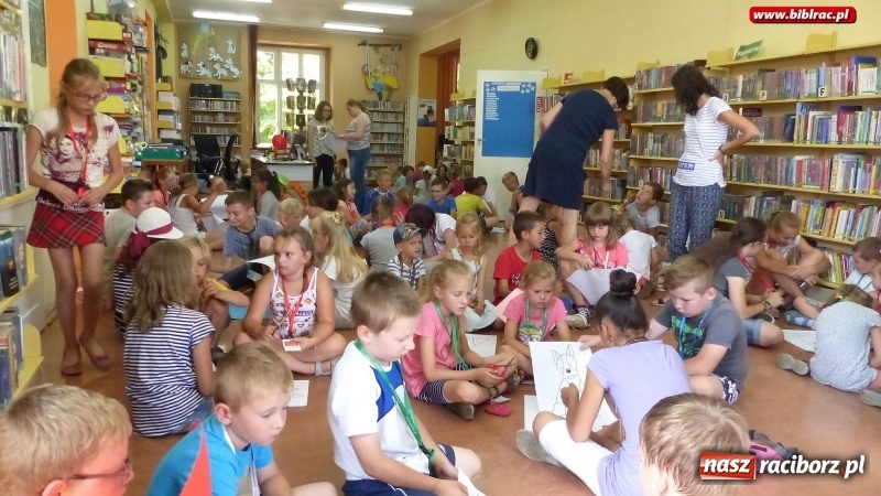 Zdjęcie w galerii na portalu naszraciborz.pl: Pamiętnik grzecznego psa w raciborskiej bibliotece wiadomości z regionu