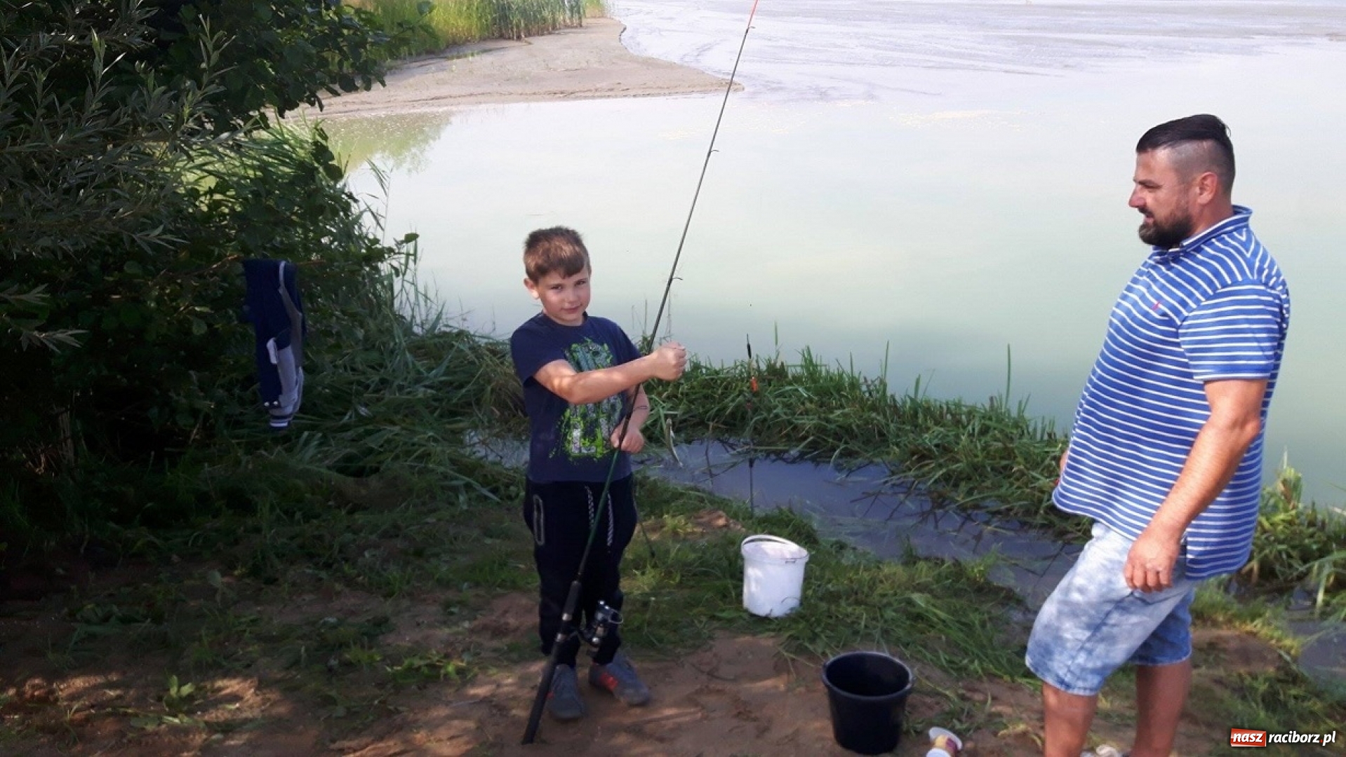 Zdjęcie w galerii na portalu naszraciborz.pl: W Kuźni Raciborskiej odbyły się zawody wędkarskie o puchar burmistrza miasta wiadomości z regionu
