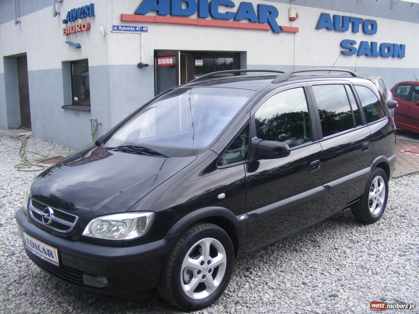 Zdjęcie w galerii na portalu naszraciborz.pl: Zobacz co nowego w salonie samochodowym ADICAR wiadomości z regionu