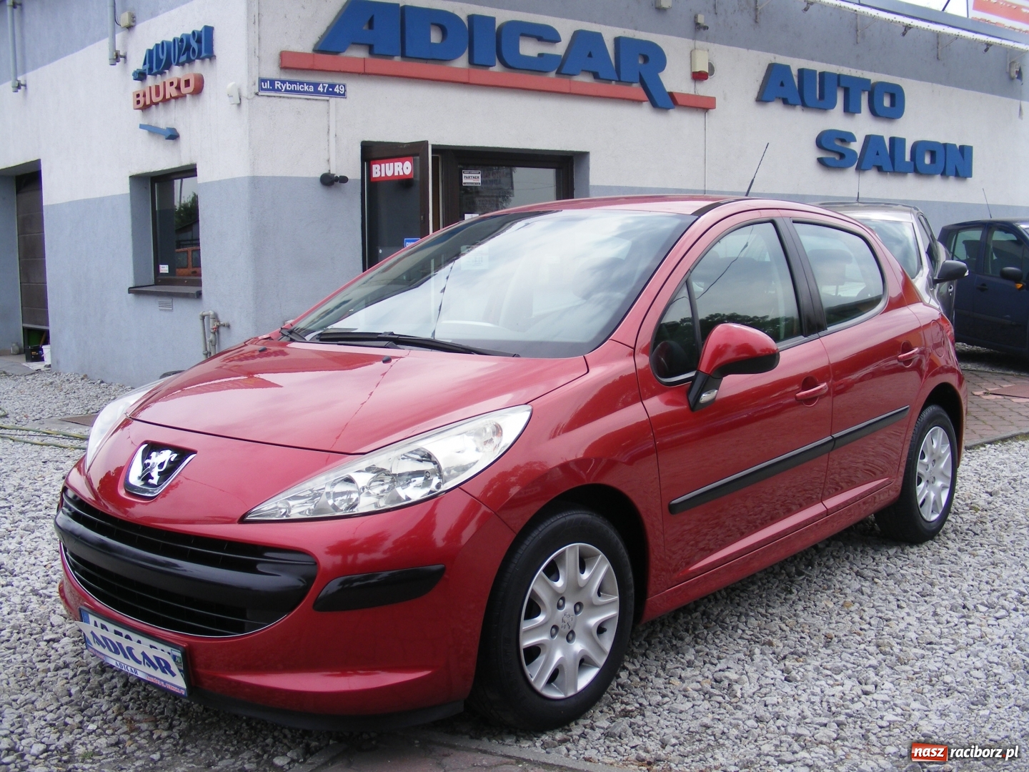 Zdjęcie w galerii na portalu naszraciborz.pl: Zobacz co nowego w salonie samochodowym ADICAR wiadomości z regionu