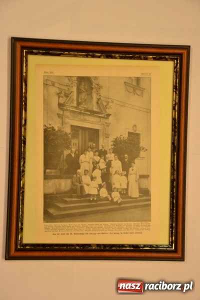 Zdjęcie w galerii na portalu naszraciborz.pl: Nowe eksponaty związane z rodziną von Ratibor trafiły na Zamek Piastowski  wiadomości z regionu