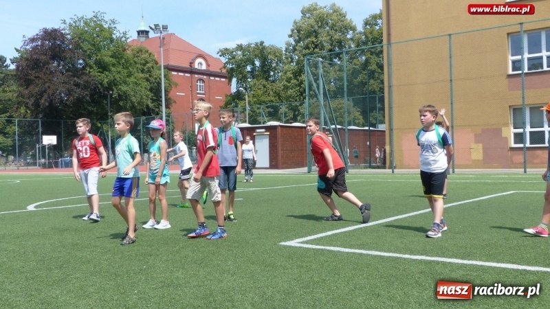 Zdjęcie w galerii na portalu naszraciborz.pl: Klub Włóczykijów w raciborskiej bibliotece  wiadomości z regionu