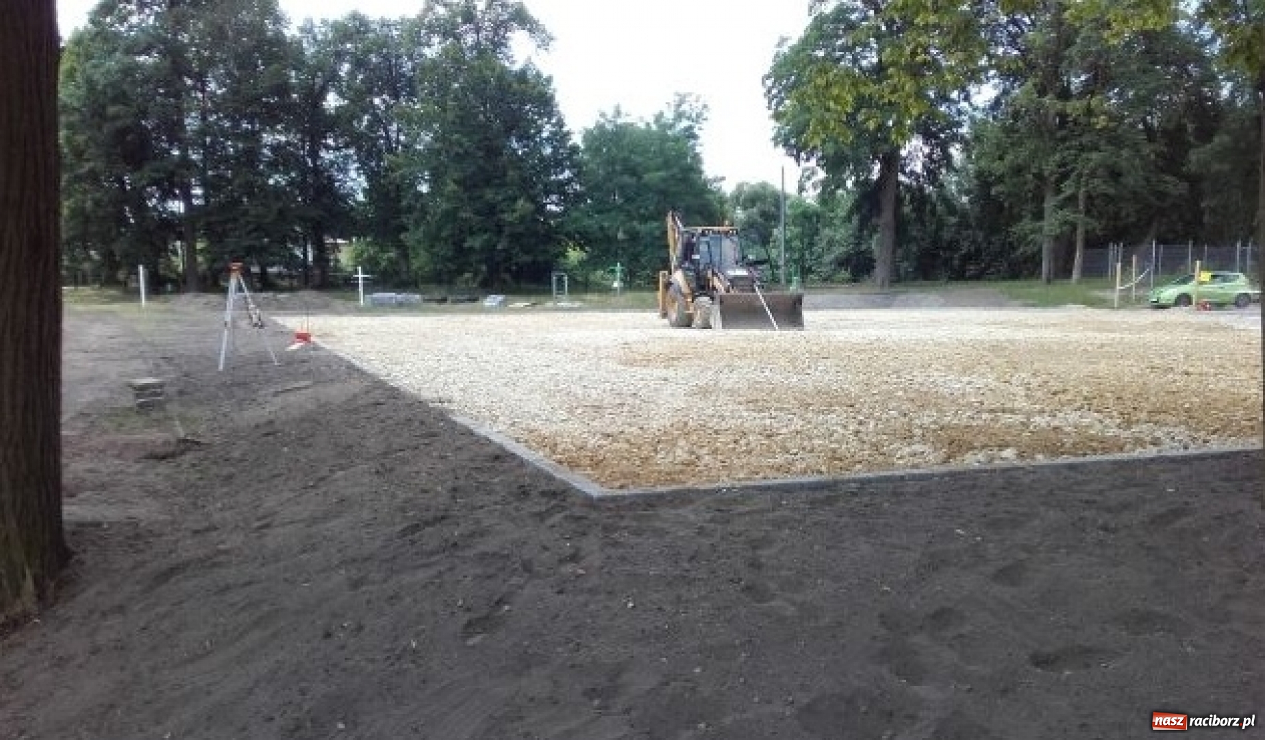 Zdjęcie w galerii na portalu naszraciborz.pl: Szkoła w Rudach będzie miała nowe boisko wielofunkcyjne  wiadomości z regionu