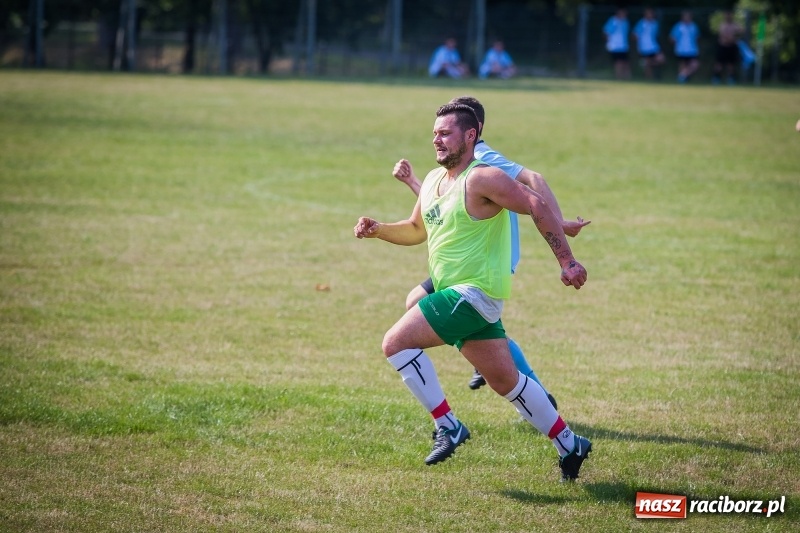 Zdjęcie w galerii na portalu naszraciborz.pl: Sparingowy remis przy Tuwima wiadomości z regionu