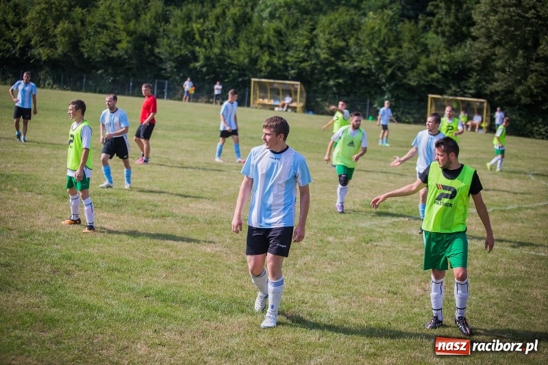 Zdjęcie w galerii na portalu naszraciborz.pl: Sparingowy remis przy Tuwima wiadomości z regionu