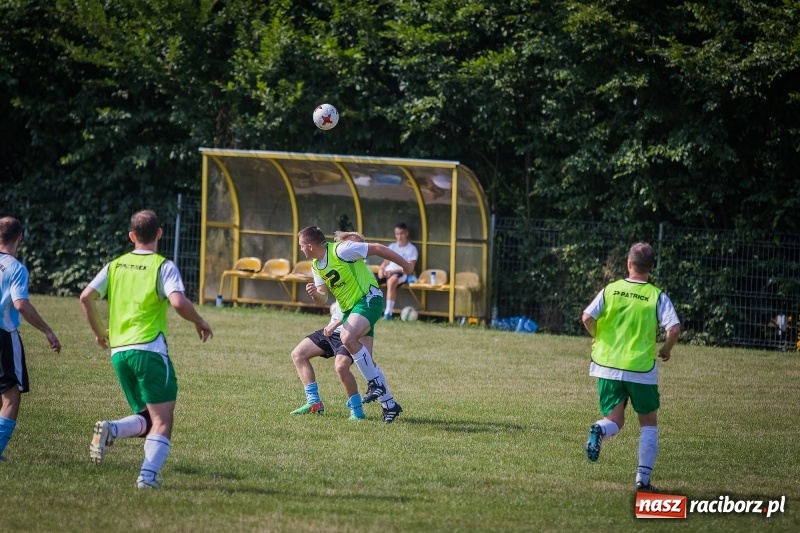 Zdjęcie w galerii na portalu naszraciborz.pl: Sparingowy remis przy Tuwima wiadomości z regionu