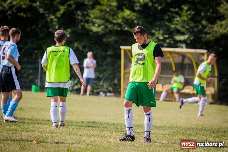 Zdjęcie w galerii na portalu naszraciborz.pl: Sparingowy remis przy Tuwima wiadomości z regionu