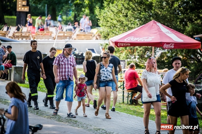 Zdjęcie w galerii na portalu naszraciborz.pl: Na Zamku Piastowskim trwa IV edycja Intro Festivalu wiadomości z regionu