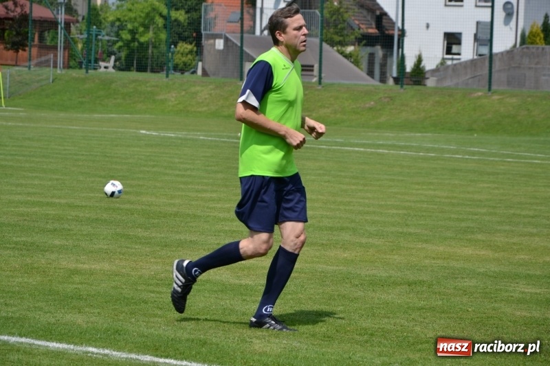 Zdjęcie w galerii na portalu naszraciborz.pl: Turniej w Chałupkach. Puchar Wójta dla oldbojów z Haci  wiadomości z regionu