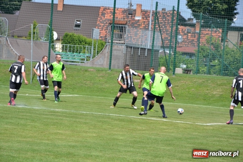 Zdjęcie w galerii na portalu naszraciborz.pl: Turniej w Chałupkach. Puchar Wójta dla oldbojów z Haci  wiadomości z regionu