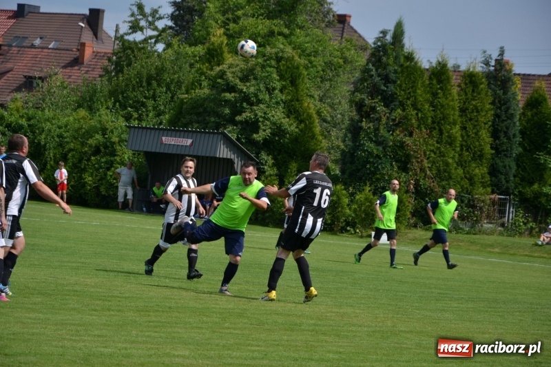 Zdjęcie w galerii na portalu naszraciborz.pl: Turniej w Chałupkach. Puchar Wójta dla oldbojów z Haci  wiadomości z regionu