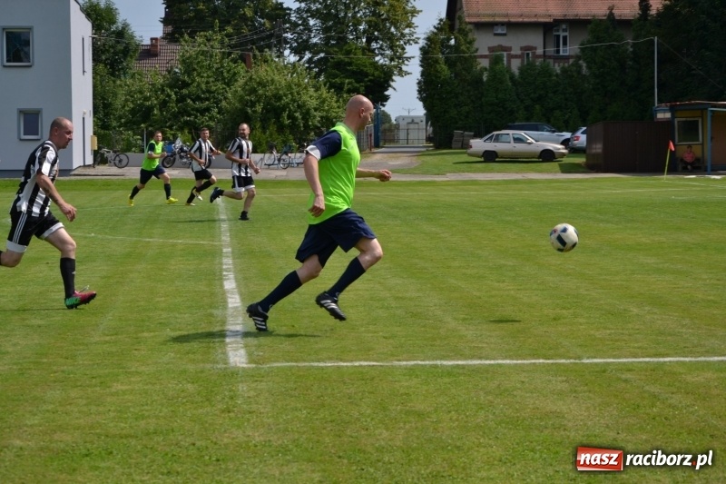 Zdjęcie w galerii na portalu naszraciborz.pl: Turniej w Chałupkach. Puchar Wójta dla oldbojów z Haci  wiadomości z regionu