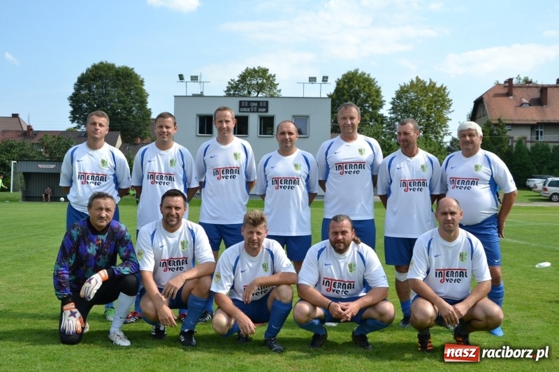 Zdjęcie w galerii na portalu naszraciborz.pl: Turniej w Chałupkach. Puchar Wójta dla oldbojów z Haci  wiadomości z regionu