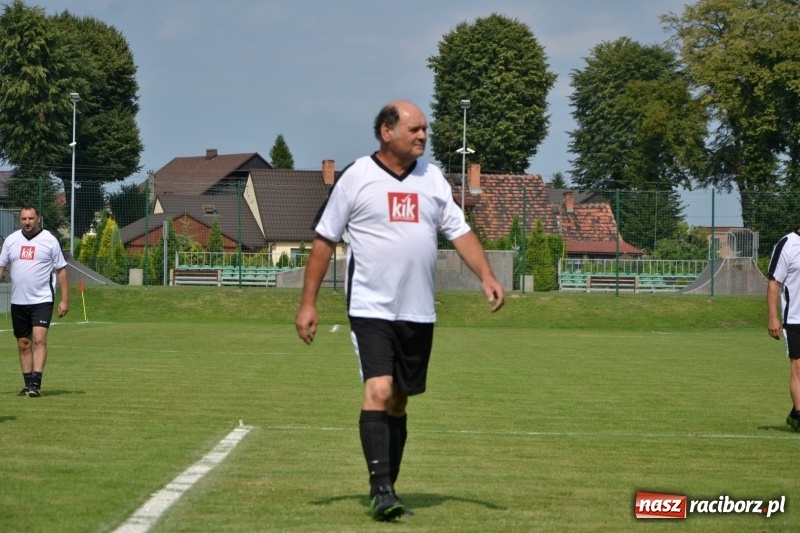 Zdjęcie w galerii na portalu naszraciborz.pl: Turniej w Chałupkach. Puchar Wójta dla oldbojów z Haci  wiadomości z regionu