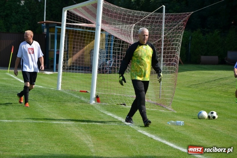Zdjęcie w galerii na portalu naszraciborz.pl: Turniej w Chałupkach. Puchar Wójta dla oldbojów z Haci  wiadomości z regionu