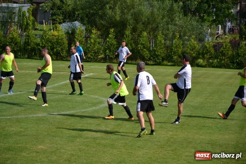 Zdjęcie w galerii na portalu naszraciborz.pl: Turniej w Chałupkach. Puchar Wójta dla oldbojów z Haci  wiadomości z regionu