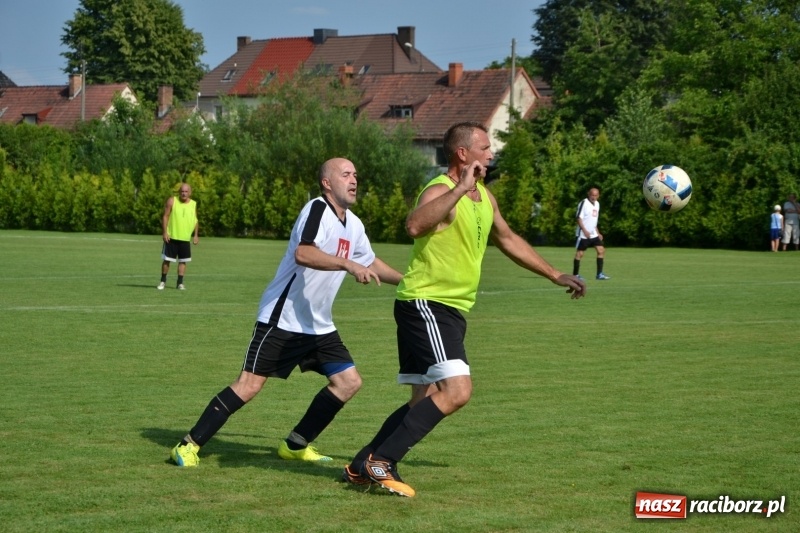 Zdjęcie w galerii na portalu naszraciborz.pl: Turniej w Chałupkach. Puchar Wójta dla oldbojów z Haci  wiadomości z regionu