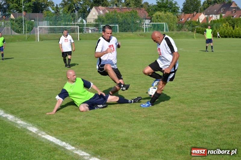 Zdjęcie w galerii na portalu naszraciborz.pl: Turniej w Chałupkach. Puchar Wójta dla oldbojów z Haci  wiadomości z regionu