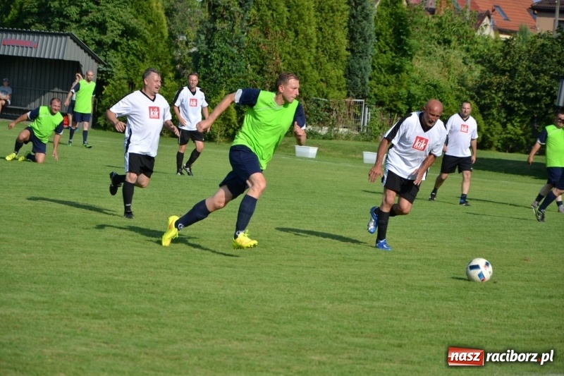 Zdjęcie w galerii na portalu naszraciborz.pl: Turniej w Chałupkach. Puchar Wójta dla oldbojów z Haci  wiadomości z regionu