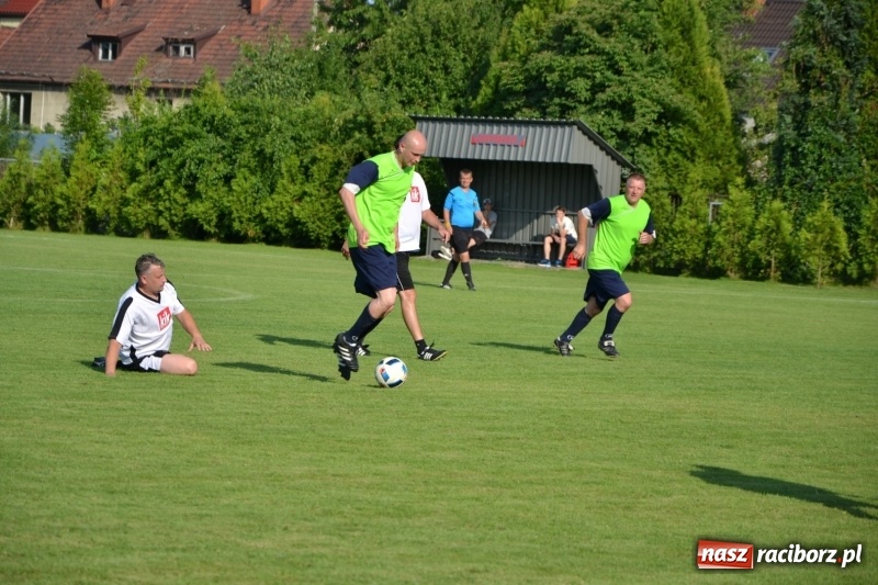 Zdjęcie w galerii na portalu naszraciborz.pl: Turniej w Chałupkach. Puchar Wójta dla oldbojów z Haci  wiadomości z regionu