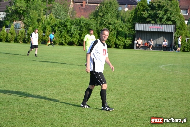 Zdjęcie w galerii na portalu naszraciborz.pl: Turniej w Chałupkach. Puchar Wójta dla oldbojów z Haci  wiadomości z regionu