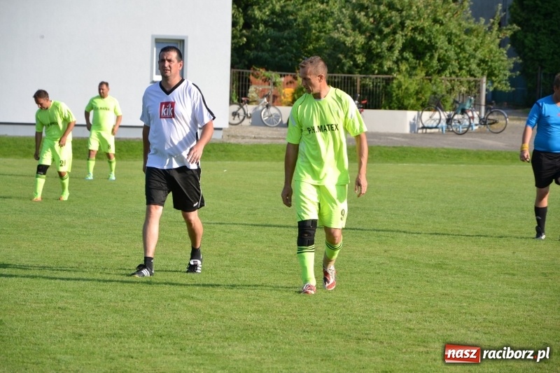 Zdjęcie w galerii na portalu naszraciborz.pl: Turniej w Chałupkach. Puchar Wójta dla oldbojów z Haci  wiadomości z regionu