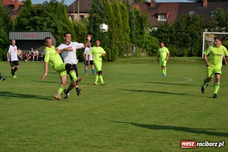 Zdjęcie w galerii na portalu naszraciborz.pl: Turniej w Chałupkach. Puchar Wójta dla oldbojów z Haci  wiadomości z regionu