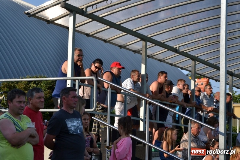 Zdjęcie w galerii na portalu naszraciborz.pl: Turniej w Chałupkach. Puchar Wójta dla oldbojów z Haci  wiadomości z regionu