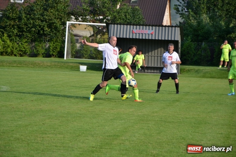 Zdjęcie w galerii na portalu naszraciborz.pl: Turniej w Chałupkach. Puchar Wójta dla oldbojów z Haci  wiadomości z regionu