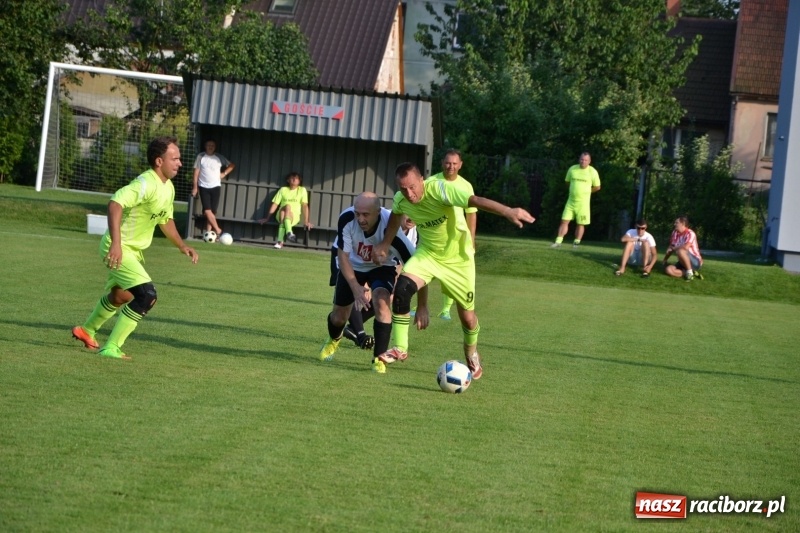 Zdjęcie w galerii na portalu naszraciborz.pl: Turniej w Chałupkach. Puchar Wójta dla oldbojów z Haci  wiadomości z regionu