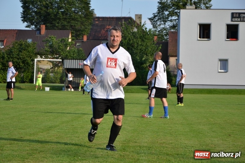 Zdjęcie w galerii na portalu naszraciborz.pl: Turniej w Chałupkach. Puchar Wójta dla oldbojów z Haci  wiadomości z regionu