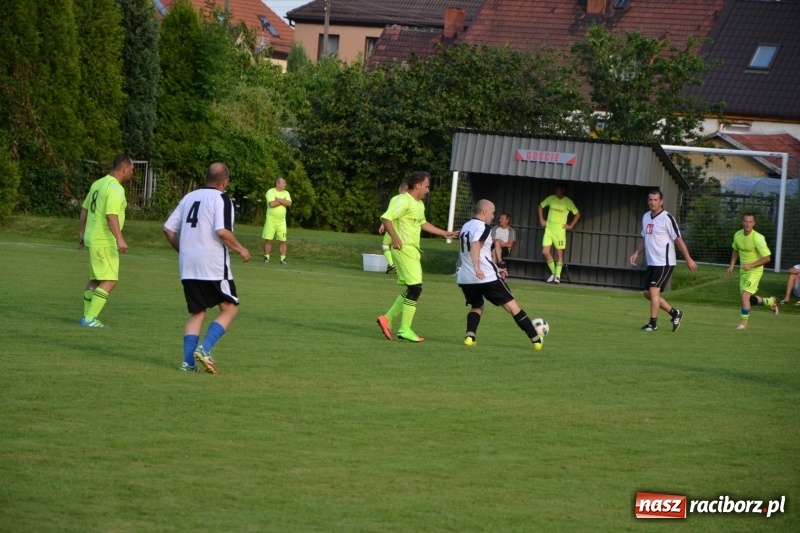 Zdjęcie w galerii na portalu naszraciborz.pl: Turniej w Chałupkach. Puchar Wójta dla oldbojów z Haci  wiadomości z regionu