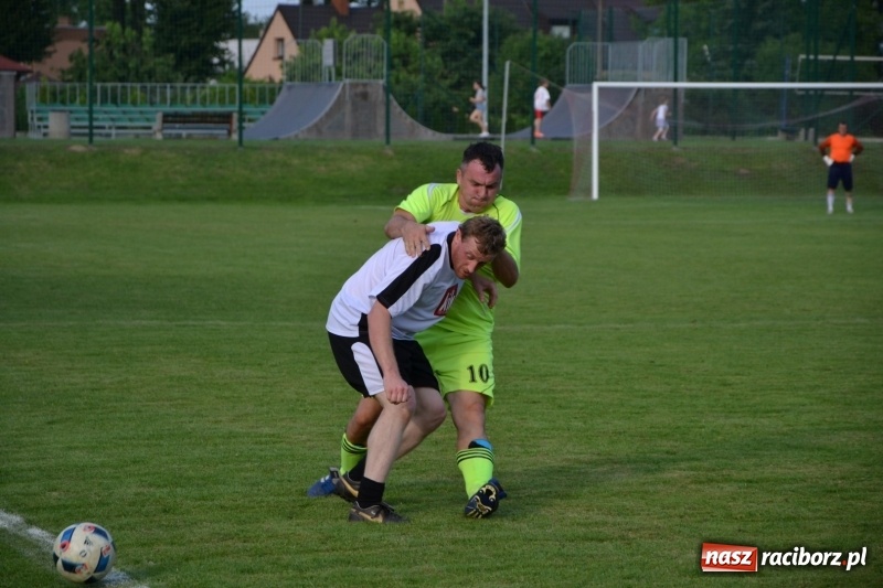 Zdjęcie w galerii na portalu naszraciborz.pl: Turniej w Chałupkach. Puchar Wójta dla oldbojów z Haci  wiadomości z regionu