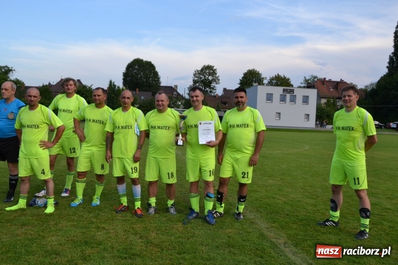 Zdjęcie w galerii na portalu naszraciborz.pl: Turniej w Chałupkach. Puchar Wójta dla oldbojów z Haci  wiadomości z regionu