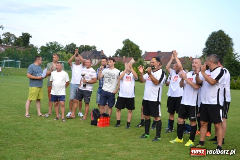 Zdjęcie w galerii na portalu naszraciborz.pl: Turniej w Chałupkach. Puchar Wójta dla oldbojów z Haci  wiadomości z regionu