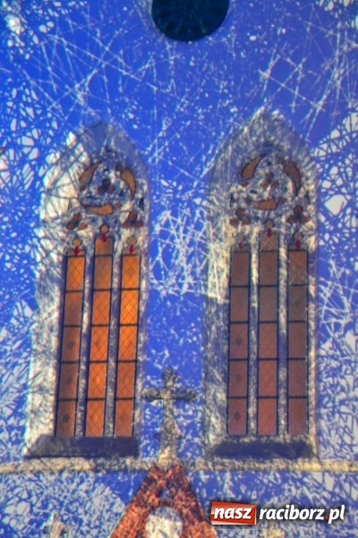 Zdjęcie w galerii na portalu naszraciborz.pl: Intro Festival 2017. Efektowny Mapping 3D kaplicy zamkowej z motywami na 800-lecie Raciborza wiadomości z regionu