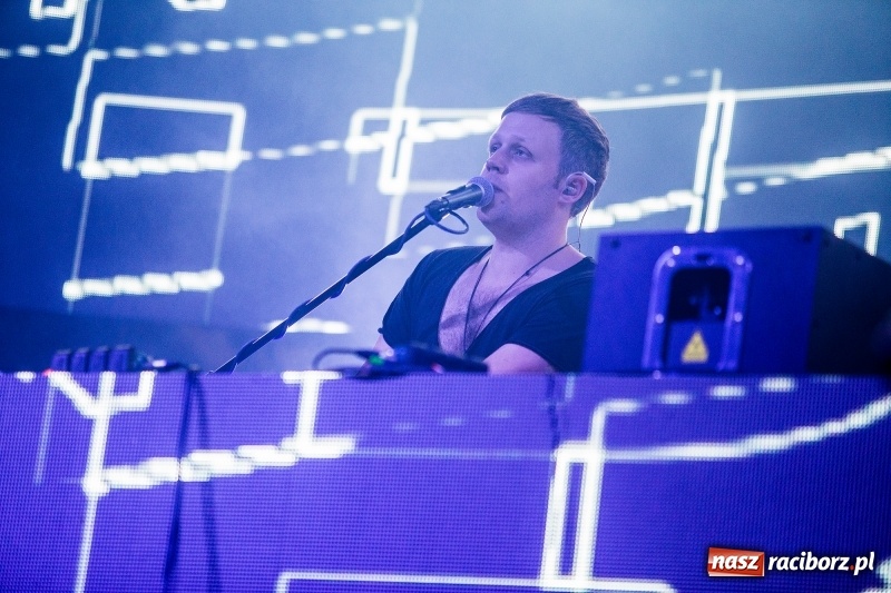 Zdjęcie w galerii na portalu naszraciborz.pl: Muzyka, efekty specjalne i... deszcz, czyli INTRO Festival 2017 już za nami! wiadomości z regionu