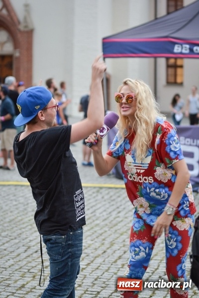 Zdjęcie w galerii na portalu naszraciborz.pl: Muzyka, efekty specjalne i... deszcz, czyli INTRO Festival 2017 już za nami! wiadomości z regionu