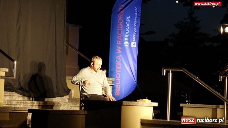 Zdjęcie w galerii na portalu naszraciborz.pl: Letni Teatr na Schodach: taksiarz i śmierć wiadomości z regionu