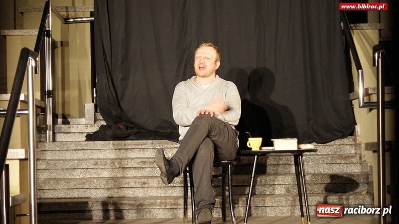 Zdjęcie w galerii na portalu naszraciborz.pl: Letni Teatr na Schodach: taksiarz i śmierć wiadomości z regionu